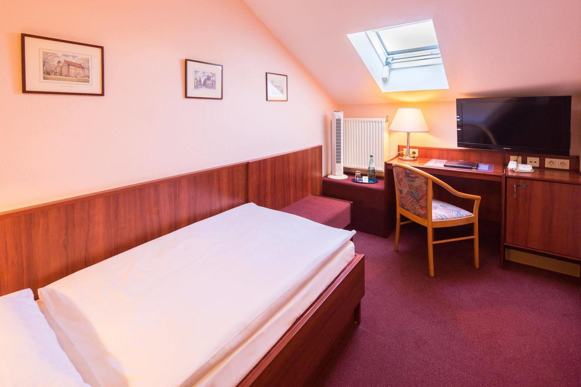 Hotel Kastanienhof 3*